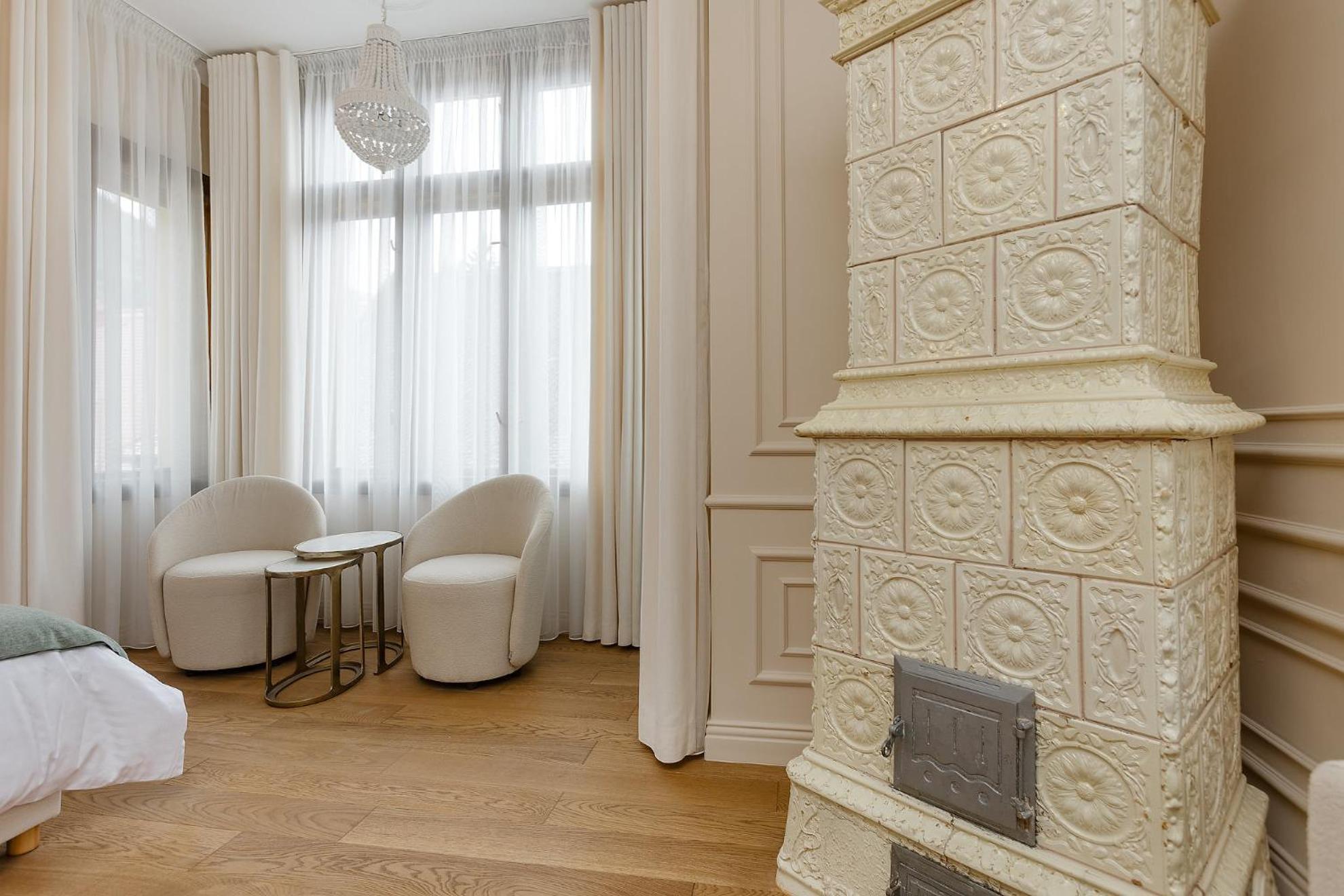 1910 Boutique - Self Check-In Only Hotel Брашов Екстериор снимка